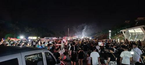 南宁哪里的网红最火爆,揭秘最火爆的网红聚集地